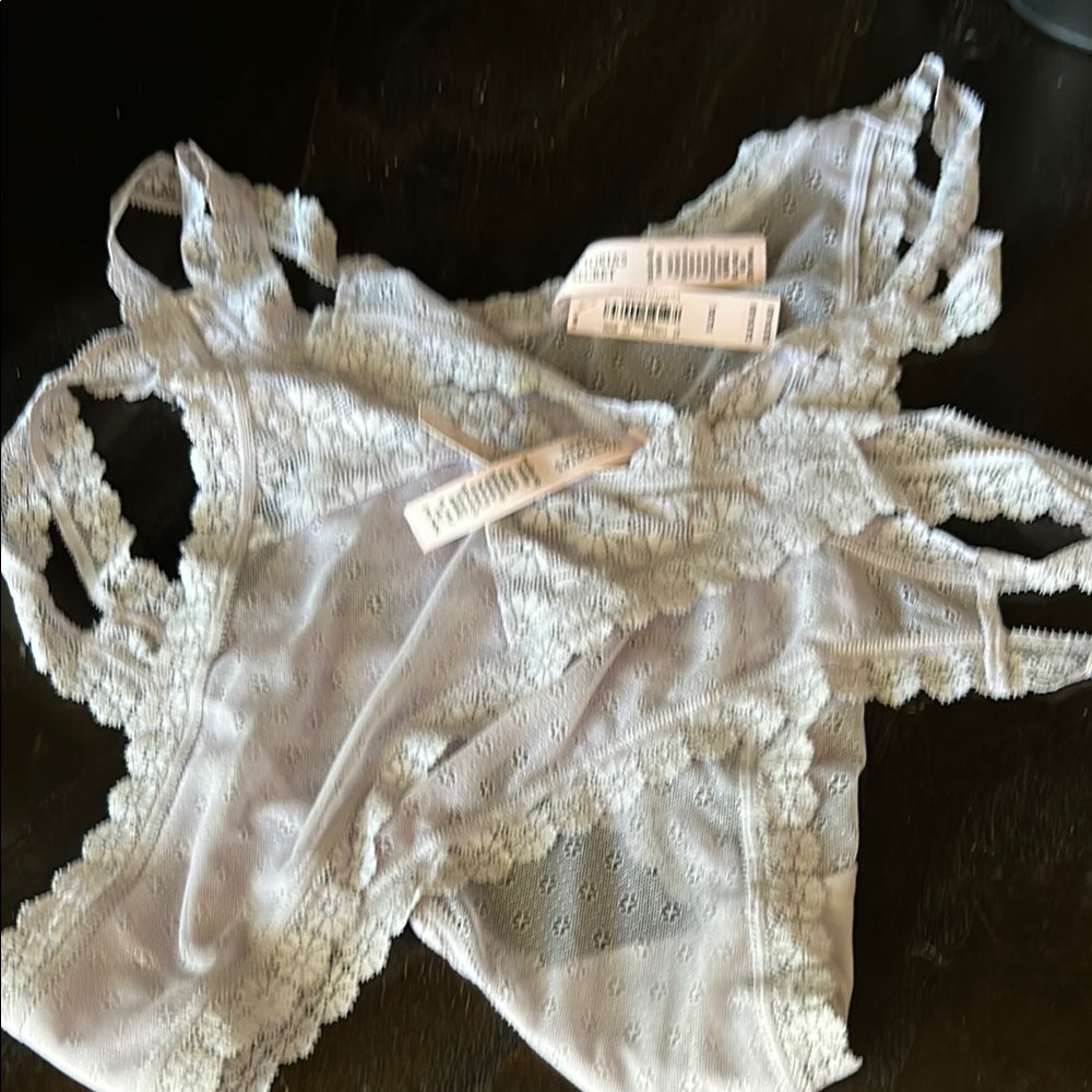Victoria's Secret Lilac Lace Thong Panties NWT